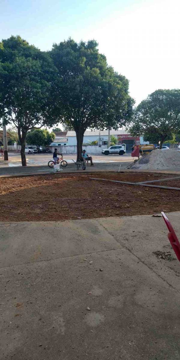 reforma praça vila nova agua boa (2).jpg